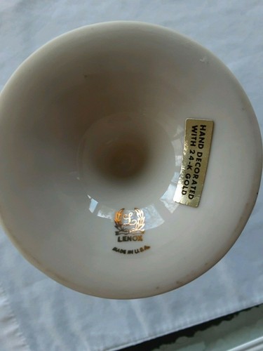 Lenox Off White 9" Bud Vase 24K Gold Trim - Picture 3 of 4