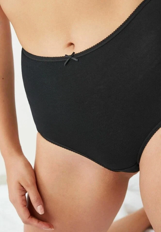 Paquete de 12 calzoncillos maxi para dama, ropa interior de ajuste cómodo completo 100 % algodón, talla 10-24 Foto 4 de 4