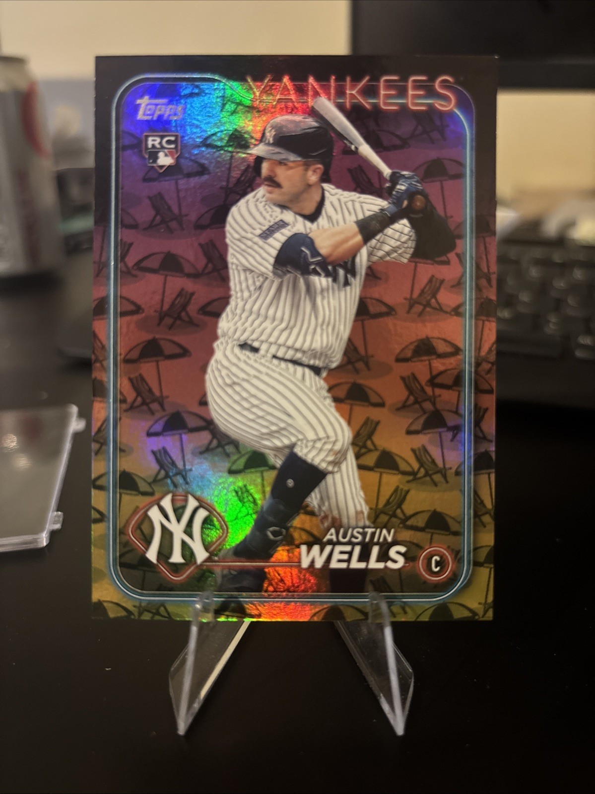 2024 Topps Series 2 - Austin Wells #624 Beach Umbrella /50