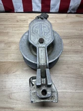 Vintage USA Sherman & Reilly Aluminum Stringing Block Pulley Snatch Block