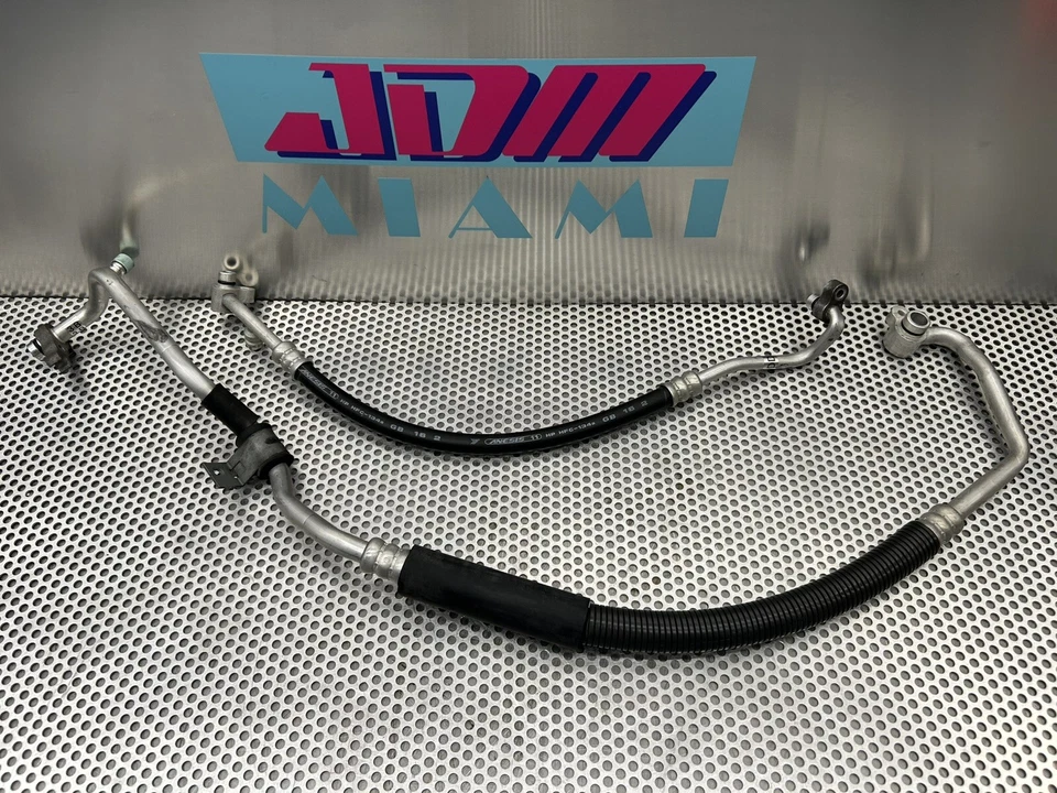 2015-2019 年斯巴鲁 WRX STI 交流电软管线原始设备制造商正品 USDM — 第 2/4 张图片