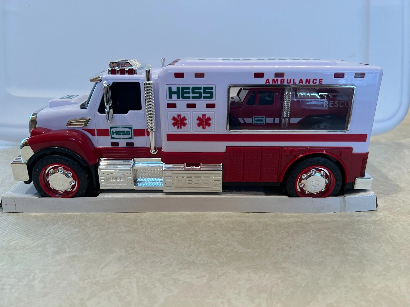 Picture 3 of 23