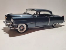Danbury Mint 1954 Cadillac Coupe DeVille Limited 1:24 Scale Diecast Model Car