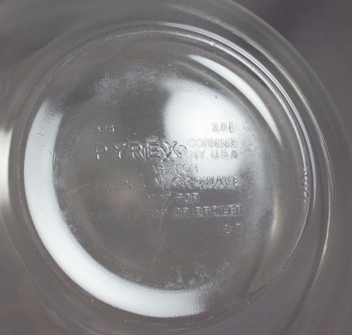 Vintage Pyrex #325 2.5L Clear Glass Nesting Mixing Bowl Corning NY USA - Picture 2 of 7