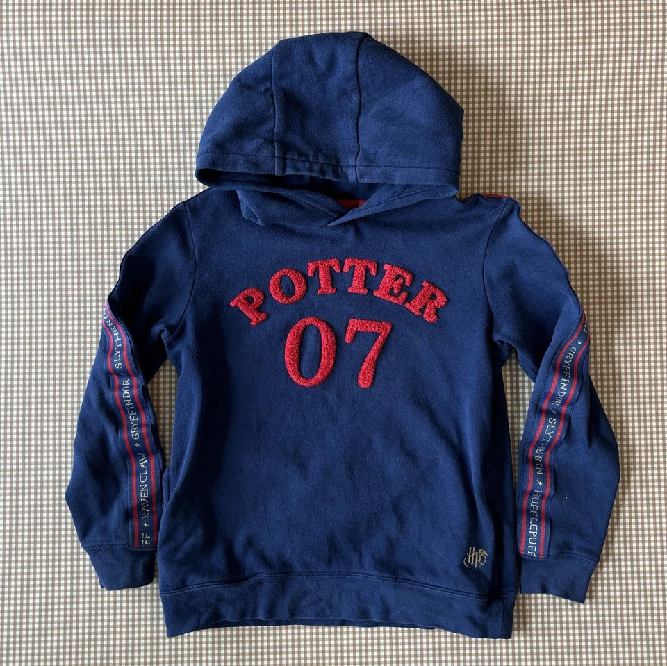 Sudadera con capucha Harry Potter Mini Boden “POTTER 07”. Talla 8-9. Azul Preppy *LEER Foto 3 de 4
