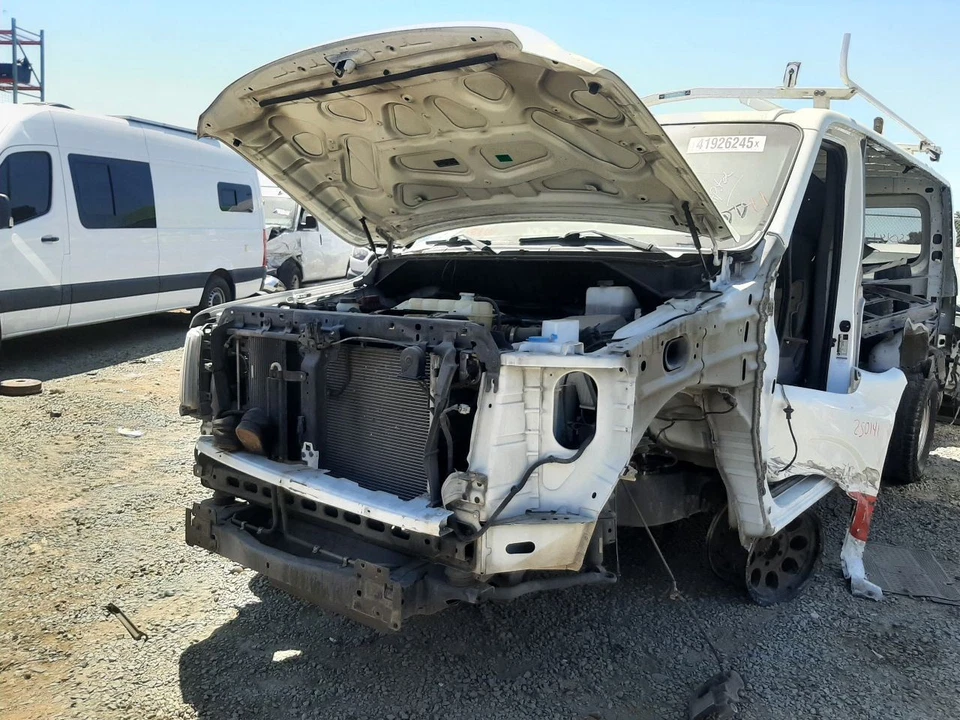 15 16 17 NISSAN NV 1500 Automatic Transmission 4.0L 6 Cylinder ID 310C064X4E - Image 3 of 4