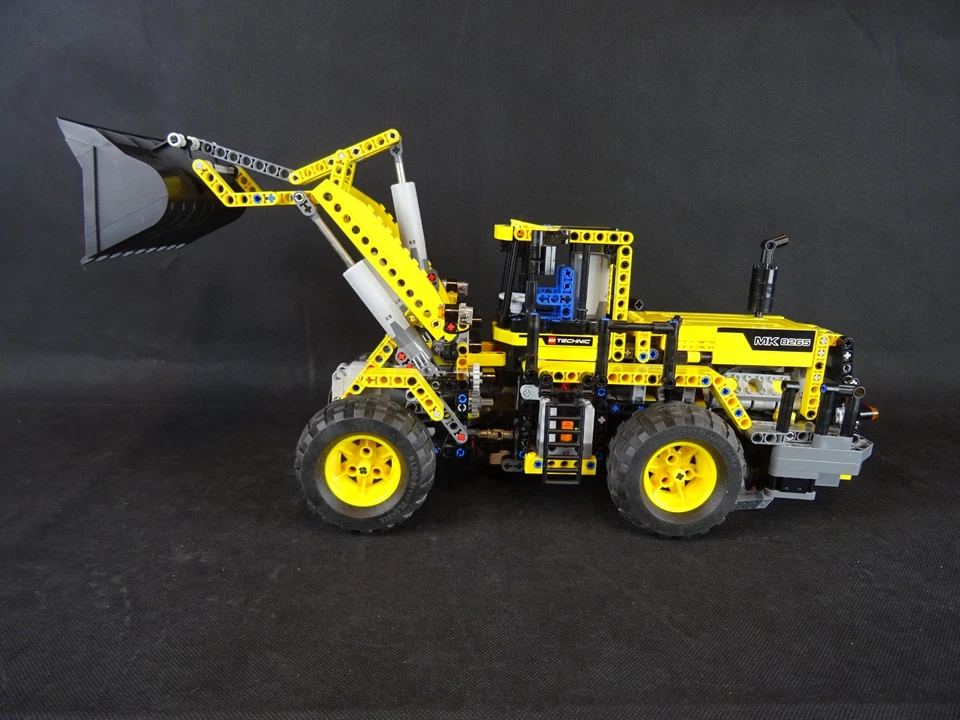 Lego Technic Modell - Frontlader - mit Akku und Fernbedienung - funktionsf. - #5 - Bild 2 von 4