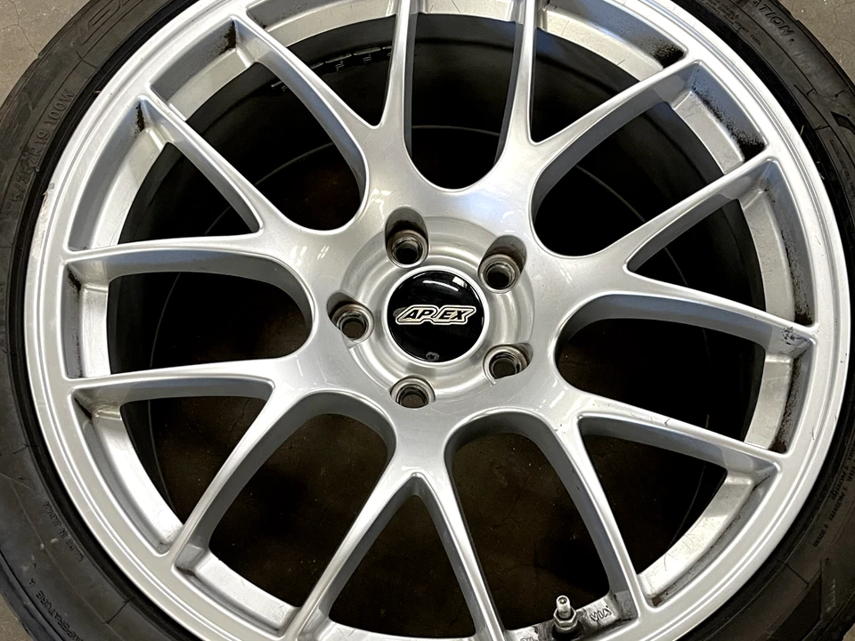 15 16 17 BMW M4 F82 Rear 19x10 Apex EC-7 ET25 Wheel Rim W/Tire 1525 OEM - Image 2 of 4