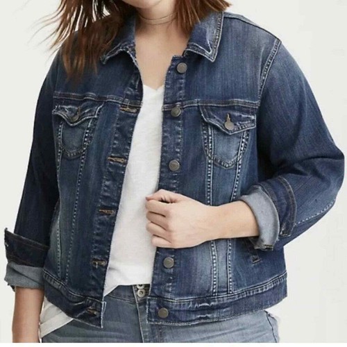Torrid DENIM TRUCKER JACKET - MEDIUM 