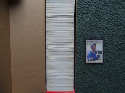 FLEER BASEBALL COMPLETE FACTORY SET LOT-1988, 1989, 1990 - Picture 2 of 4