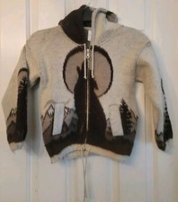 Ecuadorian Artesian wool sweater Childrens Size 6 Howling Wolf Design