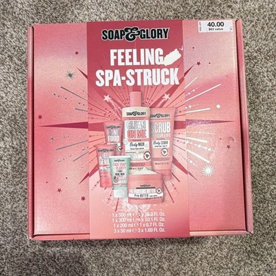 Soap & Glory Feeling Spa-Struck Bath Accessories Set Pink Body Wash Butter Scru 