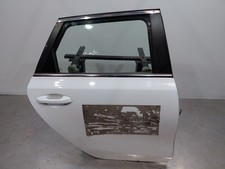Porte arrière et accessoires Kia CEED