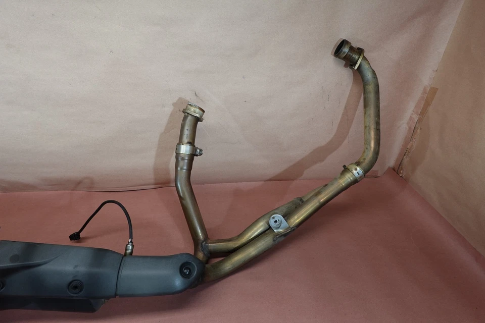 Silenciador de tubo de escape completo 12-15 Suzuki VSTROM 650 DL650 Foto 3 de 4