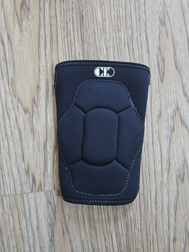 Cliff Keen Athletic  Knee Pad Size XS Wrestling Volleyball