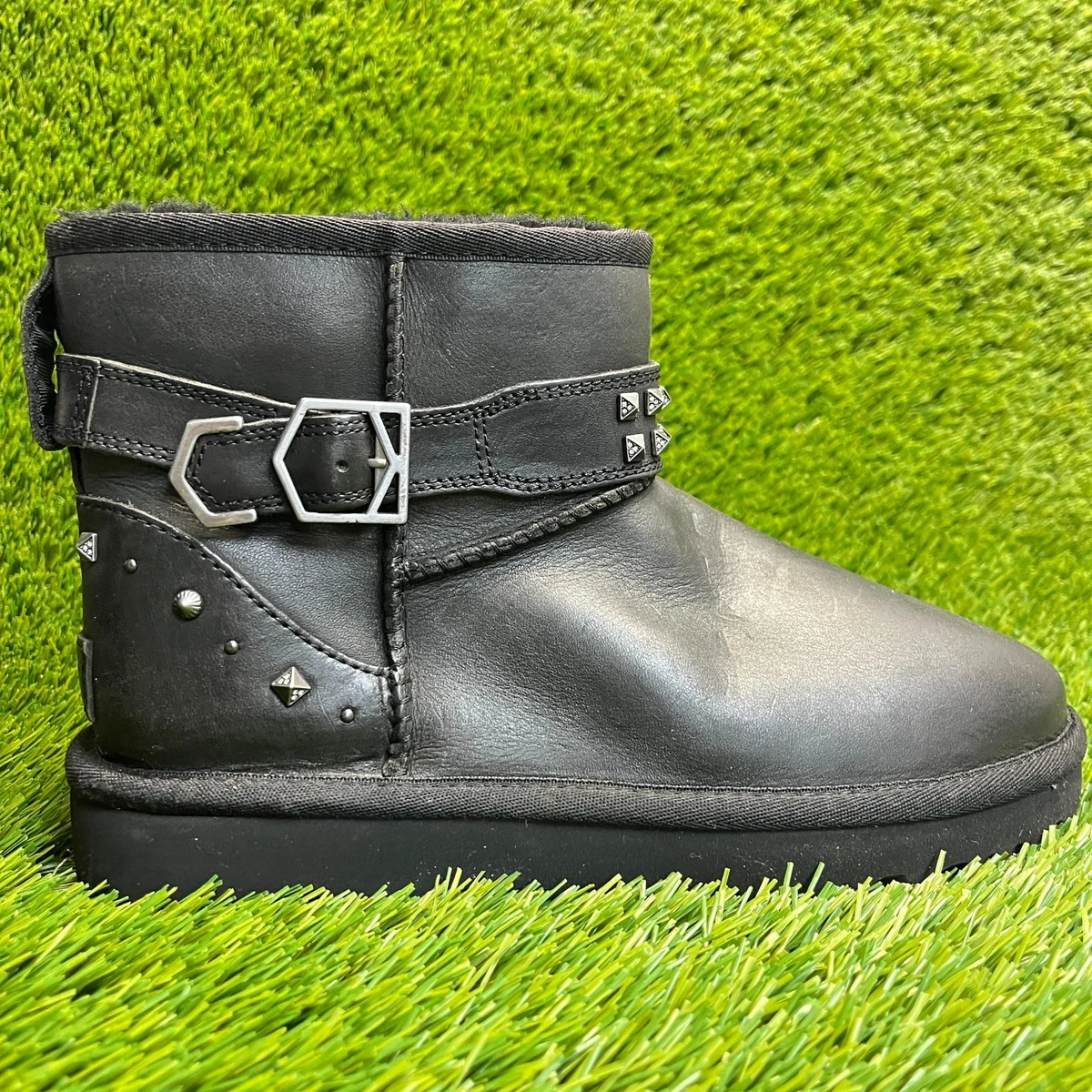 UGGのスタッズ付きエンジニアブーツ「W FABRIZIA STUDS」黒　23 UGG Studded Boots for Women for sale | eBay