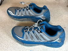 Keen Women  s Sneakers Size 8. 011115