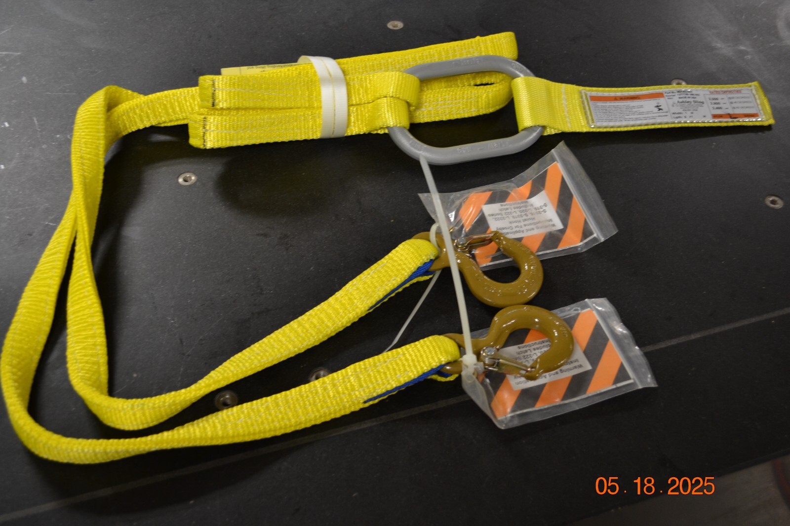 Two Leg Nylon Web Spreader w 1/2" Alloy Link x 6 ft  Spreader Crane 1 ton Hooks