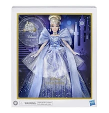 Disney Princess Holiday Style Series - Cinderella New! Rare! In Hand! Great Gift