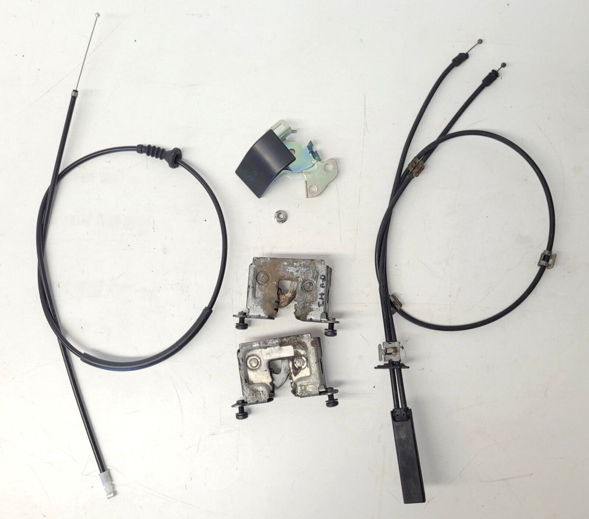 Genuine BMW Mini Hood Release Bowden Cable – Rear Mount For R55 R56 R57 R58 R59