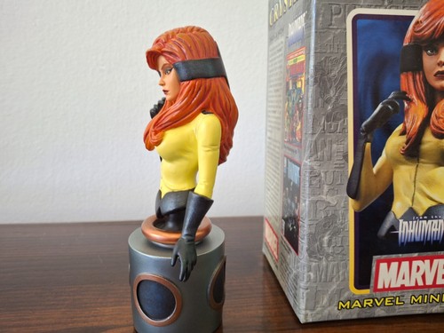 Bowen Designs Marvel Crystal Mini Bust - Picture 6 of 6