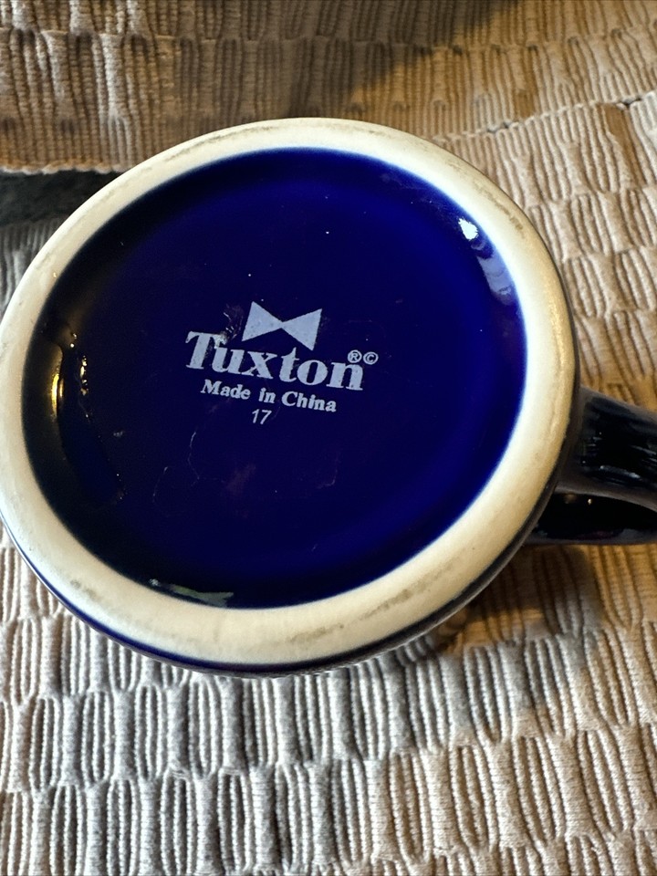 Waffle House 2017 Tuxton Christmas Wreath Blue Heavy Porcelain Coffee