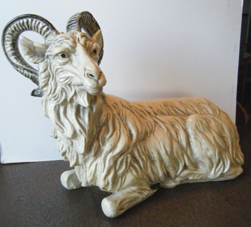27” Huge Vintage 1970s Sculpted Resting Goat Ram Big Horn Statue Fiberglass