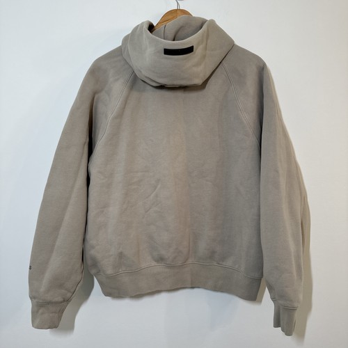 Sudadera con capucha Fear of God Essentials talla pequeña - Imagen 2 de 9