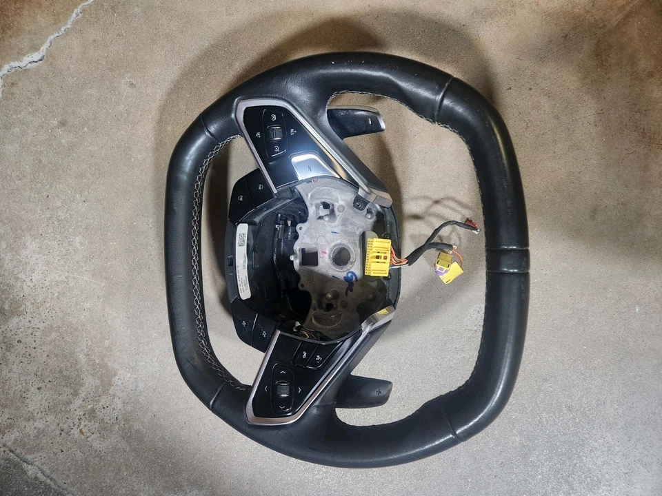 Steering Wheel-Stingray 84744380 fits 2020 Chevrolet Corvette - Image 2 of 4