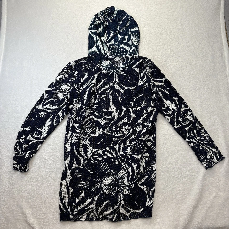 Title Nine Cover Up Women’s L Navy White Tropical Mesh Long Sleeve Hooded Tunic - Image 3 of 4