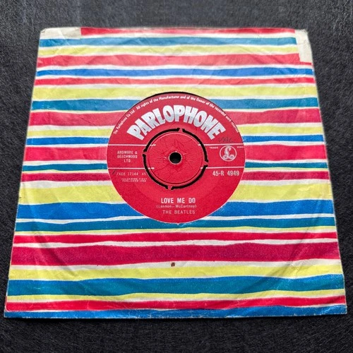 BEATLES Love Me Do 1ST UK PRESS 7" Single RED LABEL Parlophone 45-R 4949 EX
