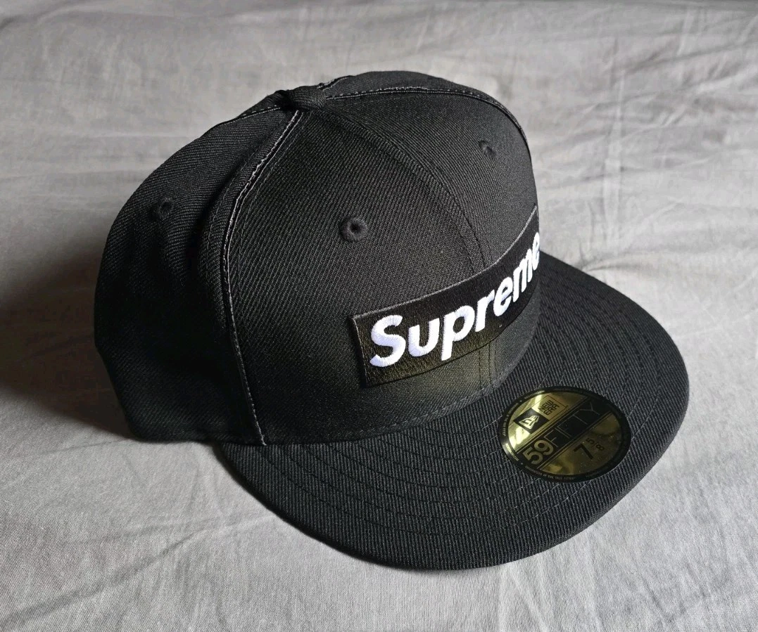 Casquette noire Supreme Piping Box logo New Era 7 5/8 SS17