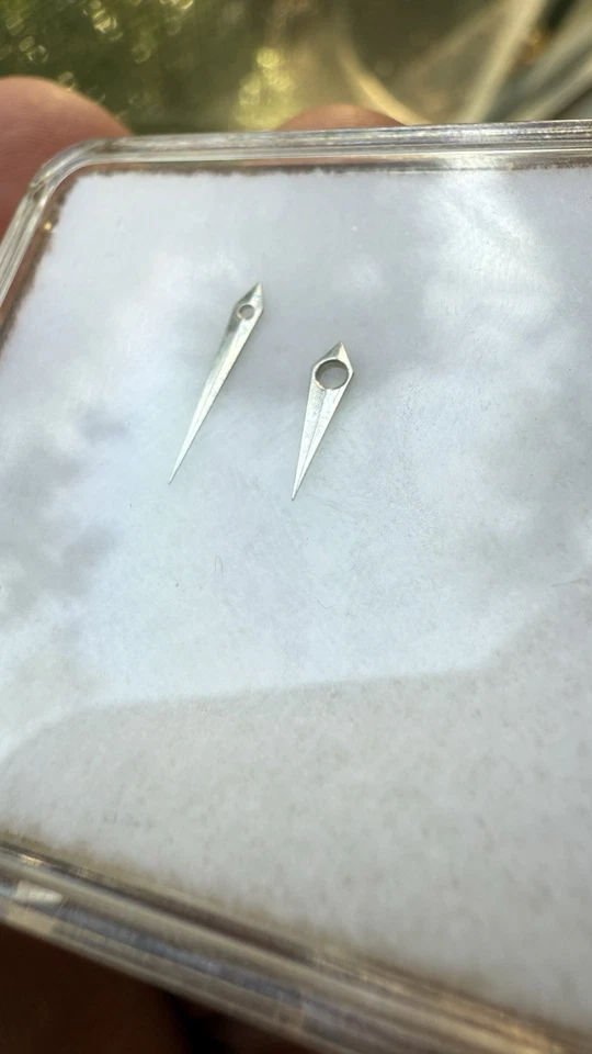 Omega Hands Hour And Minute Dauphine Style Silver Hole 170,90 минуты 11 мм - Изображение 2 из 4