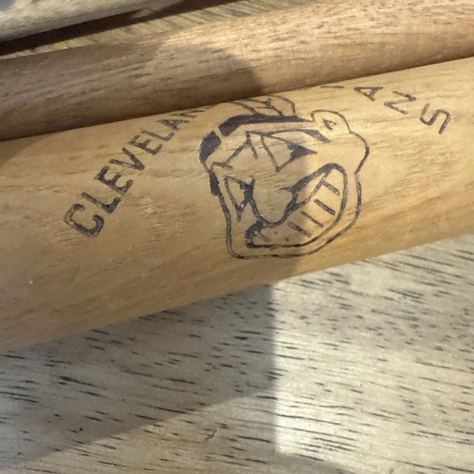 Lote de (5) mini murciélagos vintage de los Indios de Cleveland Paige, Feller, 1954 Al Champs, raro Foto 4 de 4