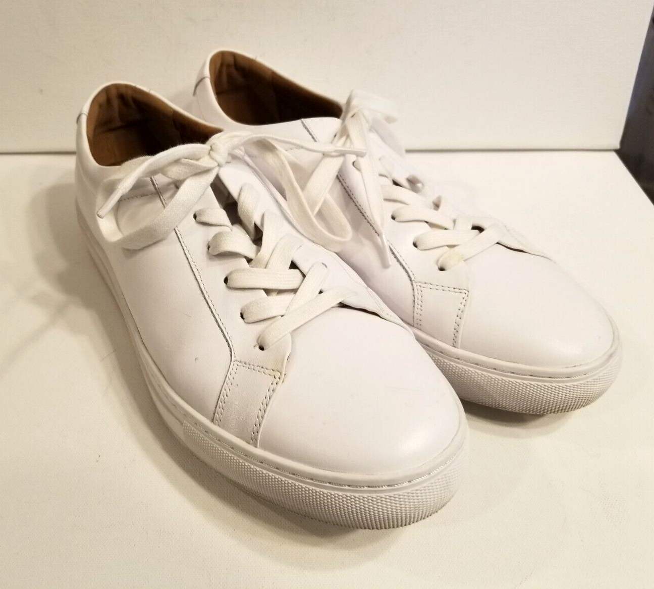 Lotto di 2 scarpe casual bianche New Republic by Mark McNairy da uomo taglia 11