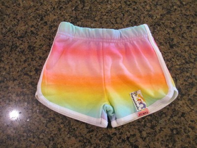 3t shorts girl