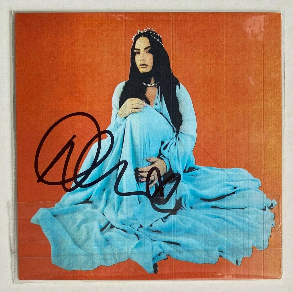 DEMI LOVATO * DANCING WITH THE DEVIL * 5 x CD SET w/ EXCL. COVERS