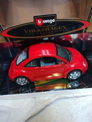 Burago Volkswagen New Beetle 1998 Gold Collection 1/18 3342 Red