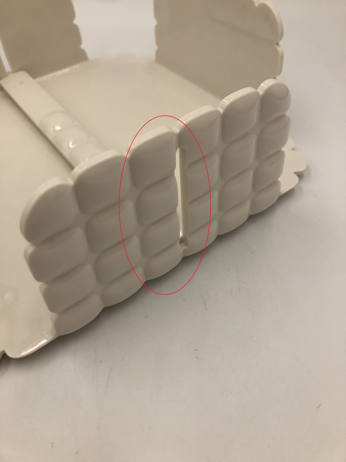 Servilletero Guzzini Tiffany Blanco Leche 20x20x7,3 cm - Diseño Elegante