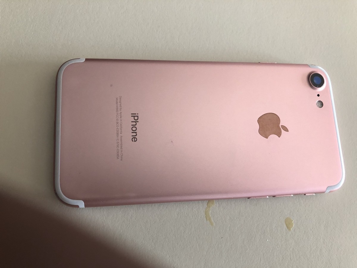 Apple iPhone 7- 32GB - ROSE GOLD * USED** AND UNLOCKED*** | eBay Apple iPhone 7- 32GB - ROSE GOLD * USED** AND UNLOCKED*** | eBay
