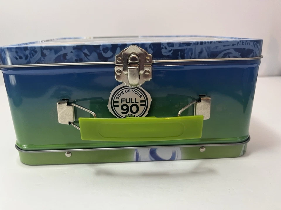 Signed , Kasey Keller, Sounders FC MLS Collectible Metal Lunchbox. Rare - Image 4 of 4