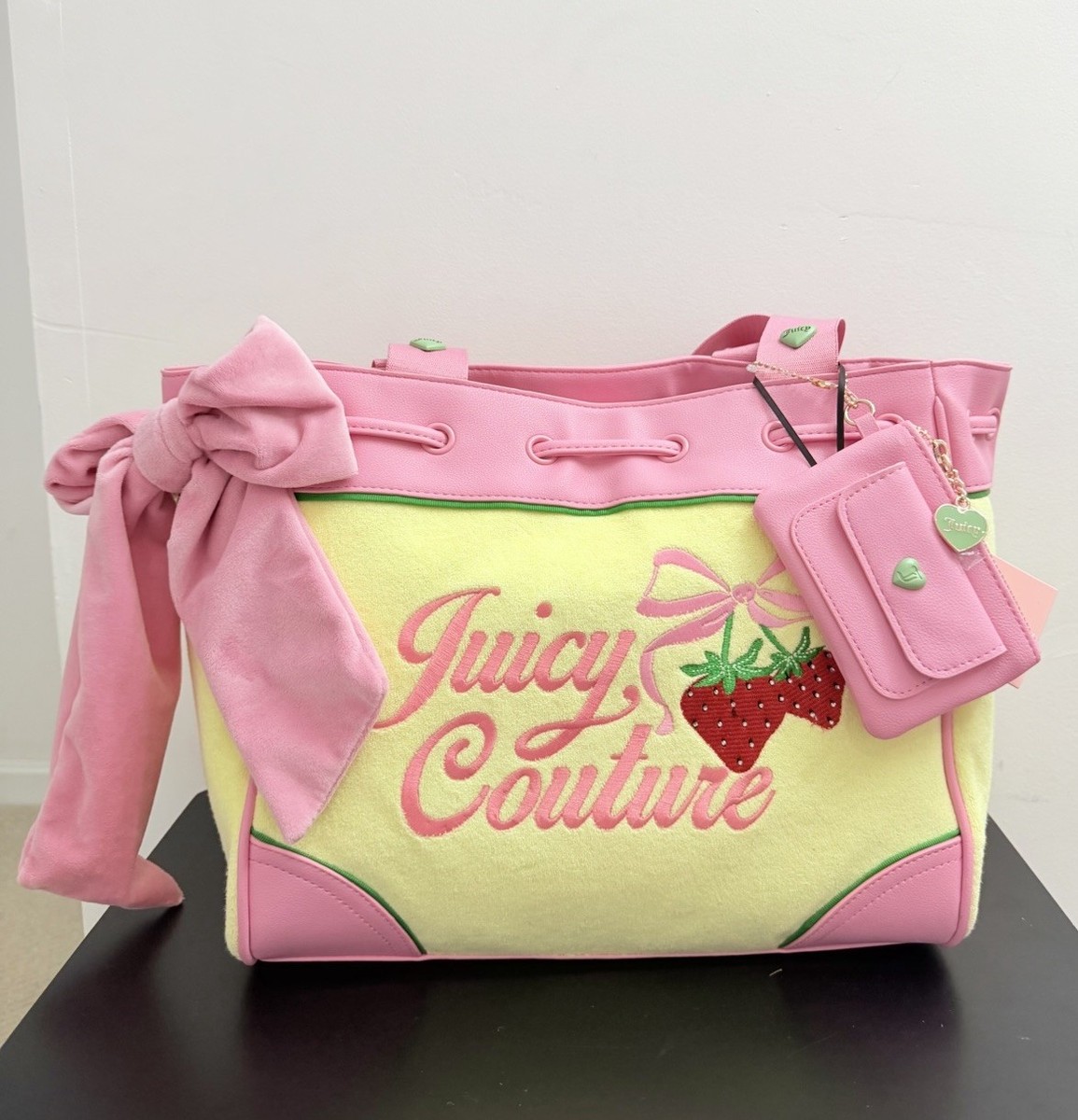 ジューシークチュール JUICY COUTURE マザーズバッグ 希少 Y2K Juicy Couture Retro Strawberry Tote Yellow Iris Daydreamer Bag