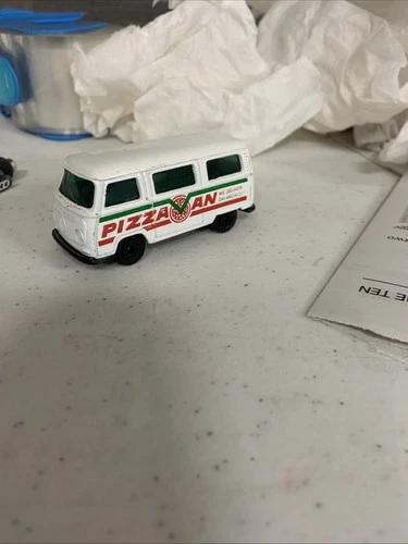 Matchbox Series Dormobile Pizza Van 1:64 Diecast Car Vintage 1976