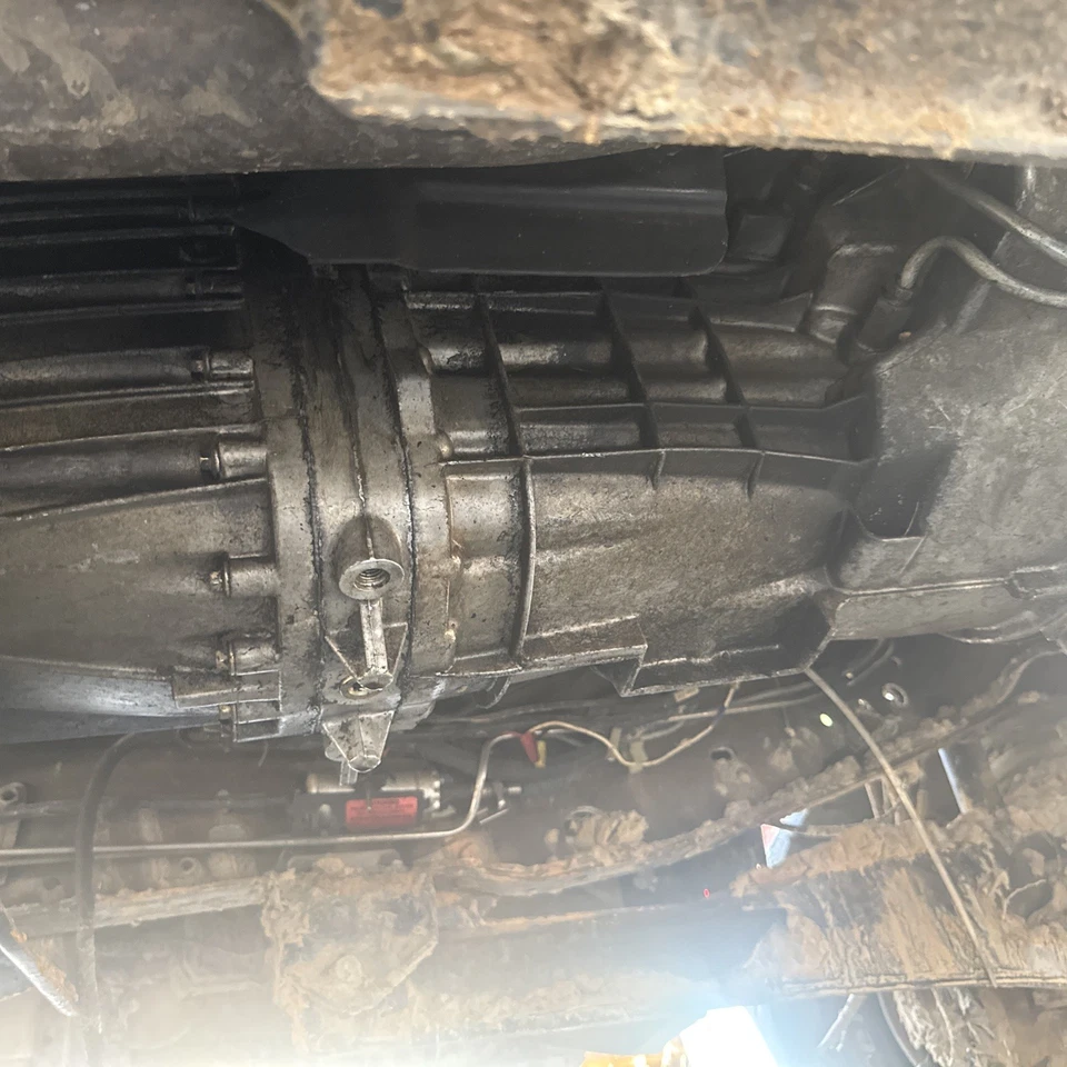 Б/У 2001 Ford F250 Diesel 7.3 ZF 6-ступенчатая коробка передач 2WD - Изображение 3 из 4