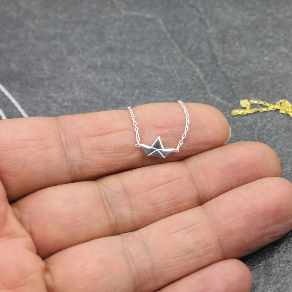 Origami Papierboot Kette / 925er Sterling Silber und Gold, Halskette Papierboot - Bild 4 von 4
