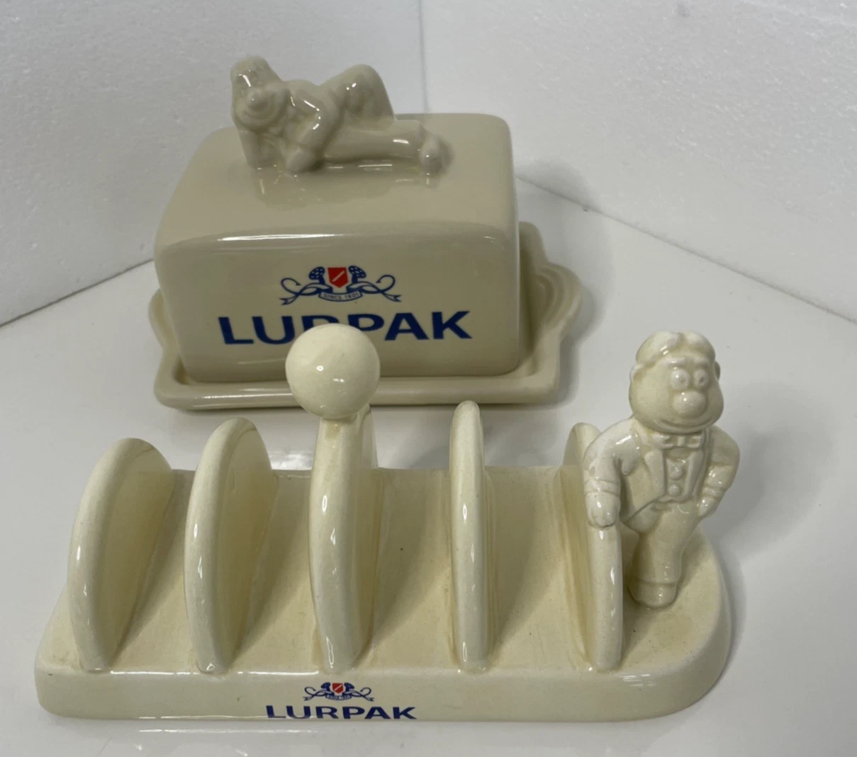 LURPAK DOUGLAS VINTAGE 80S WADE BUTTER DISH & TOAST RACK COLLECTABLE