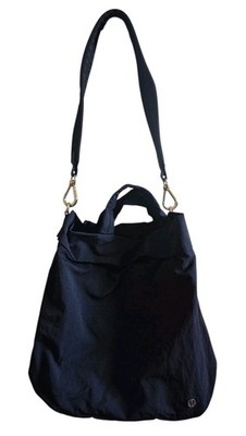 Lululemon On My Level Tote Bag Gold Hardware Water Repellent Large Black