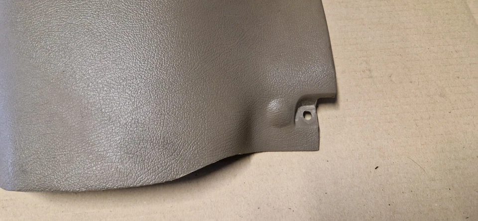 1993-1997 Ford Crown Victoria Driver painel lateral de apoio do joelho LH - Imagem 3 de 4