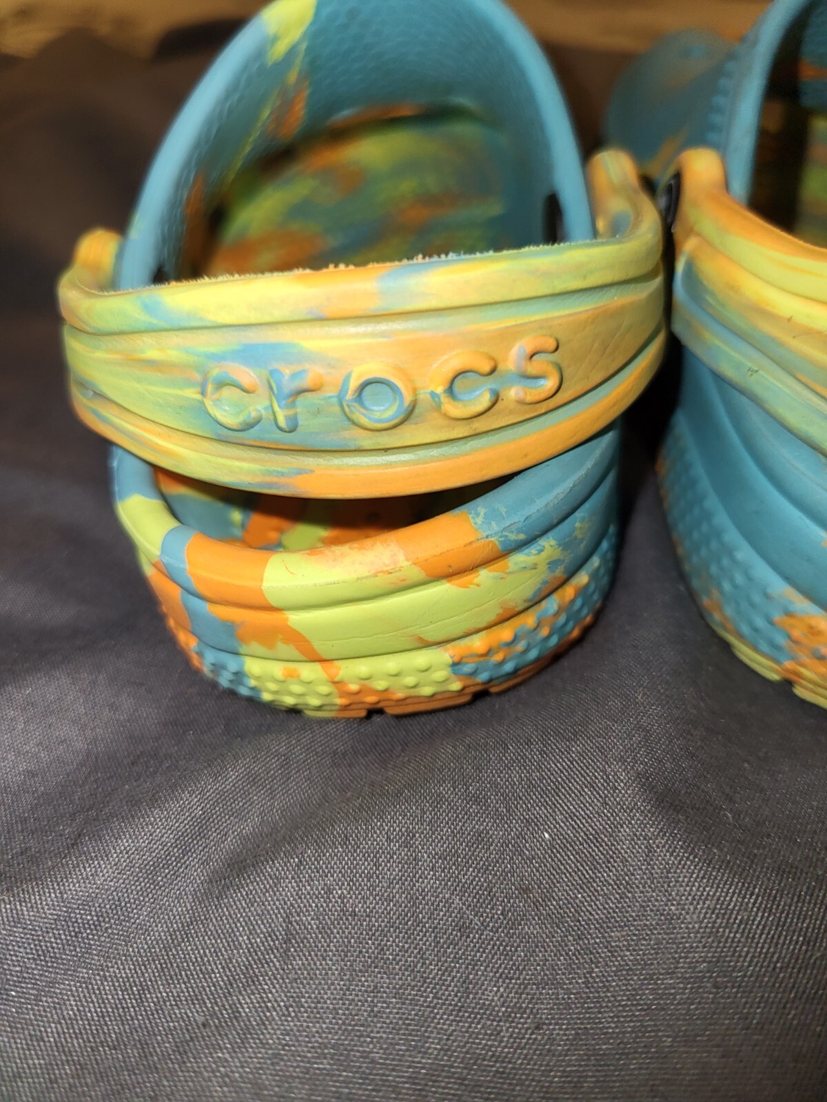 Kids' Crocs Classic Clog Marbled Tie Dye Size 9 Unisex GUC image 3