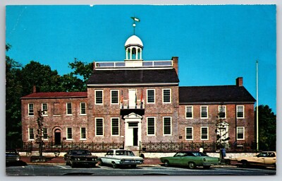 DE, New Castle, Court House, Old Cars, Vintage Postcard